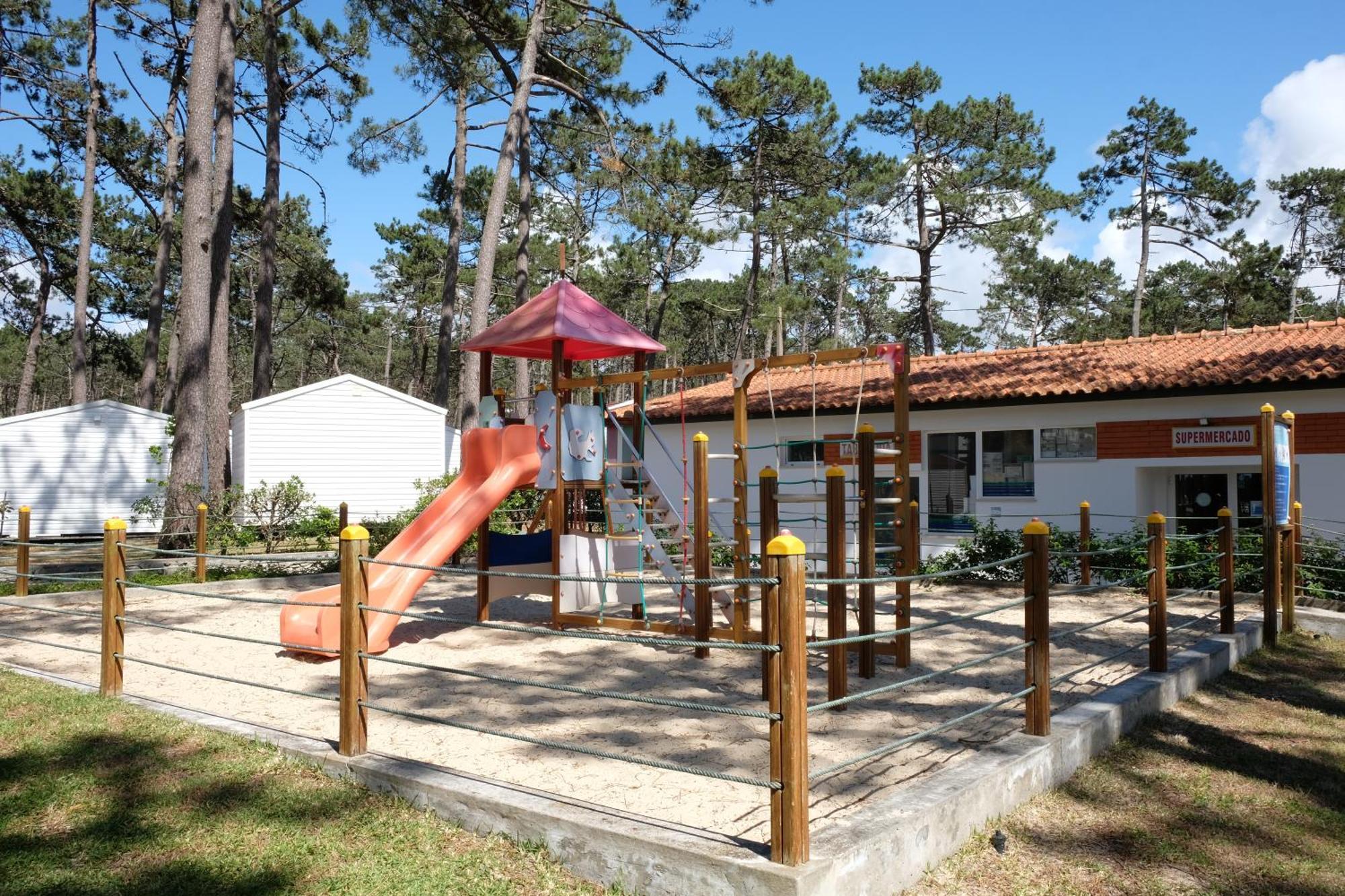 Parque De Campismo Orbitur Sao Pedro De Moel Otel Dış mekan fotoğraf